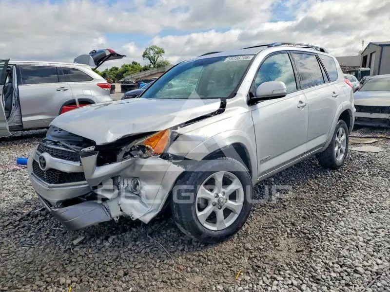 2011 Toyota RAV4 фото