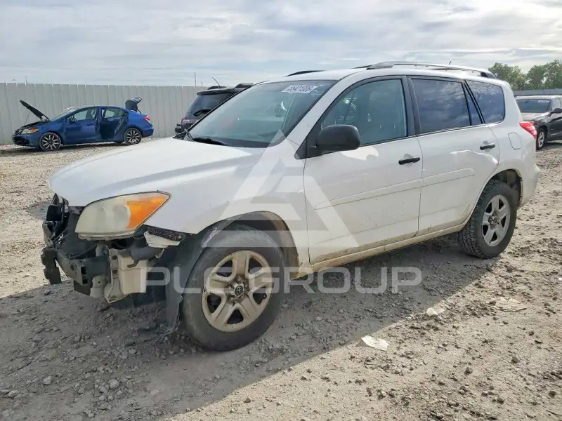 2011 Toyota RAV4 фото