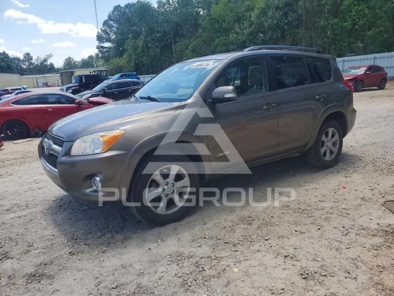 2011 Toyota RAV4 photo