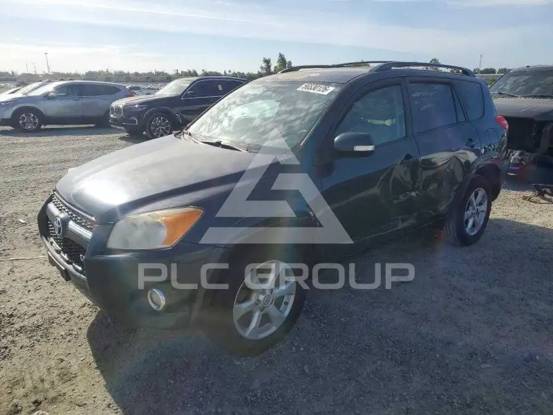 2011 Toyota RAV4 photo