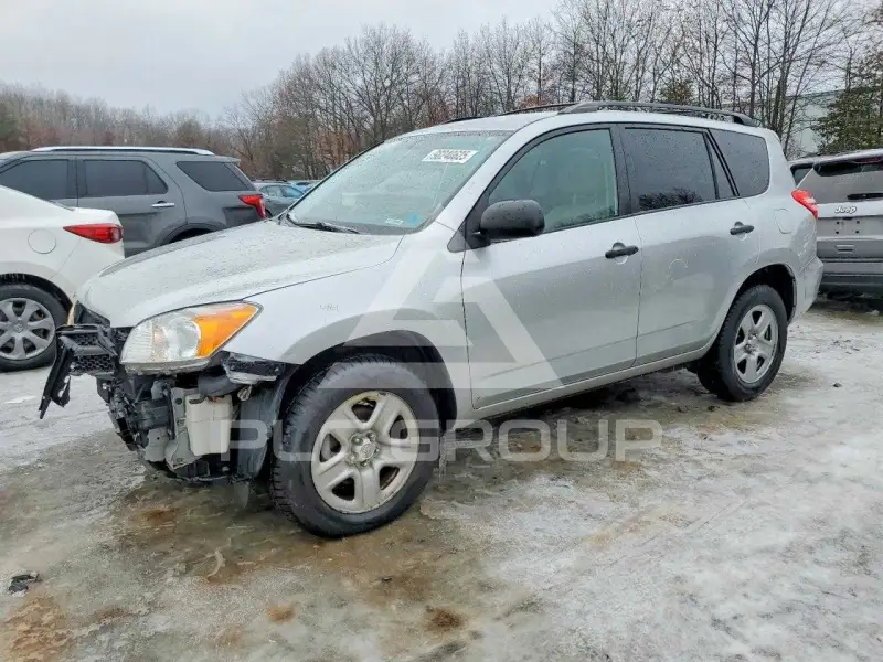 2011 Toyota RAV4 photo