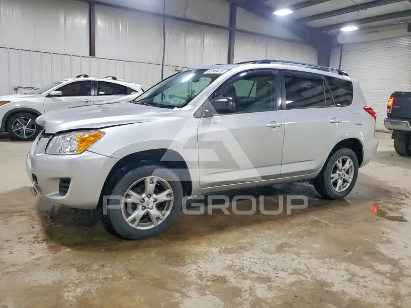 2011 Toyota RAV4 фото