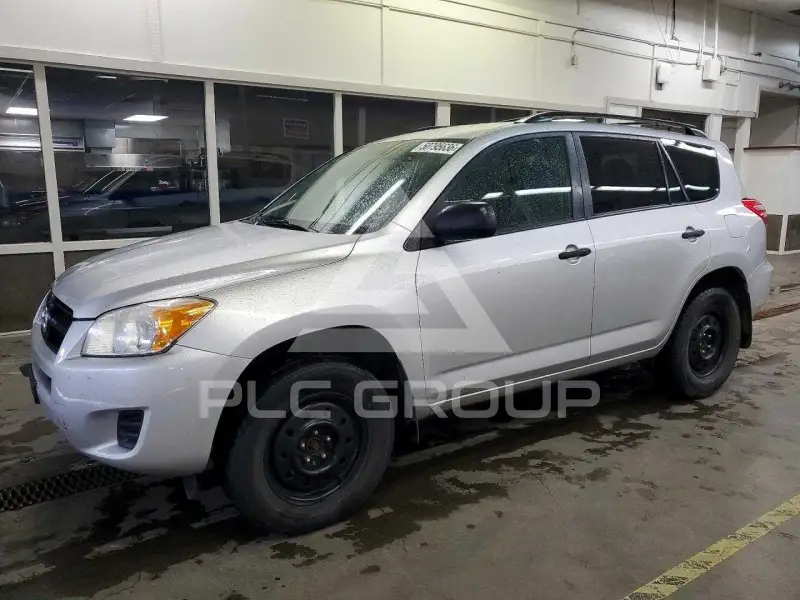 2011 Toyota RAV4 photo