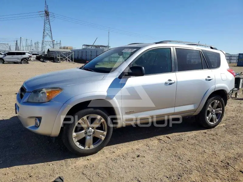 2011 Toyota RAV4 фото
