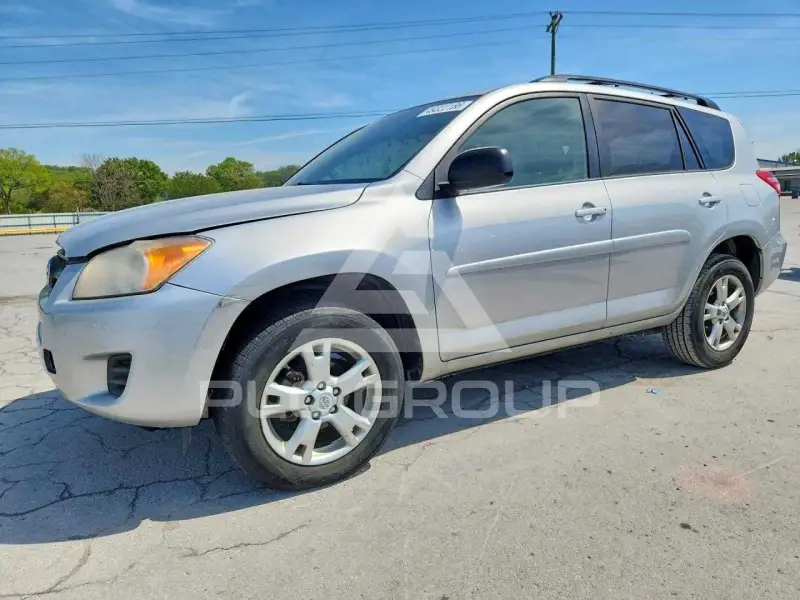 2011 Toyota RAV4 photo