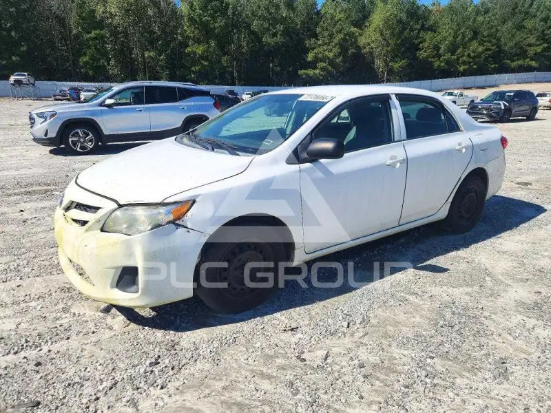 2011 Toyota COROLLA фото