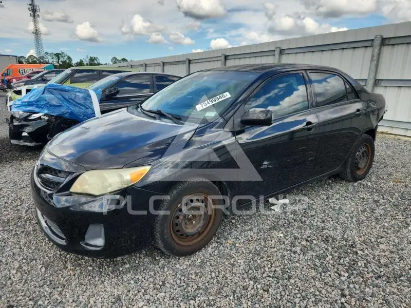 2011 Toyota COROLLA фото