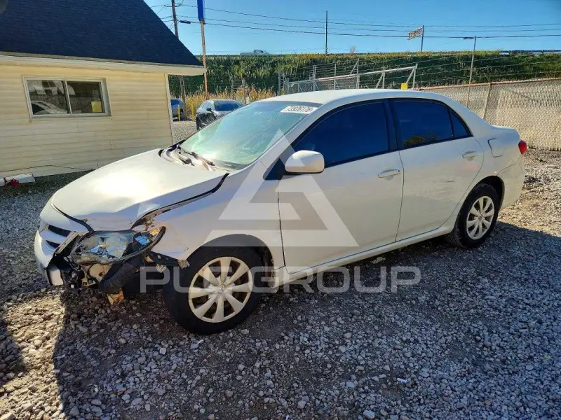 2011 Toyota COROLLA photo