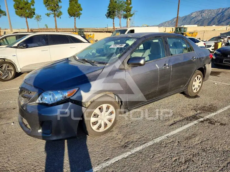 2011 Toyota COROLLA photo