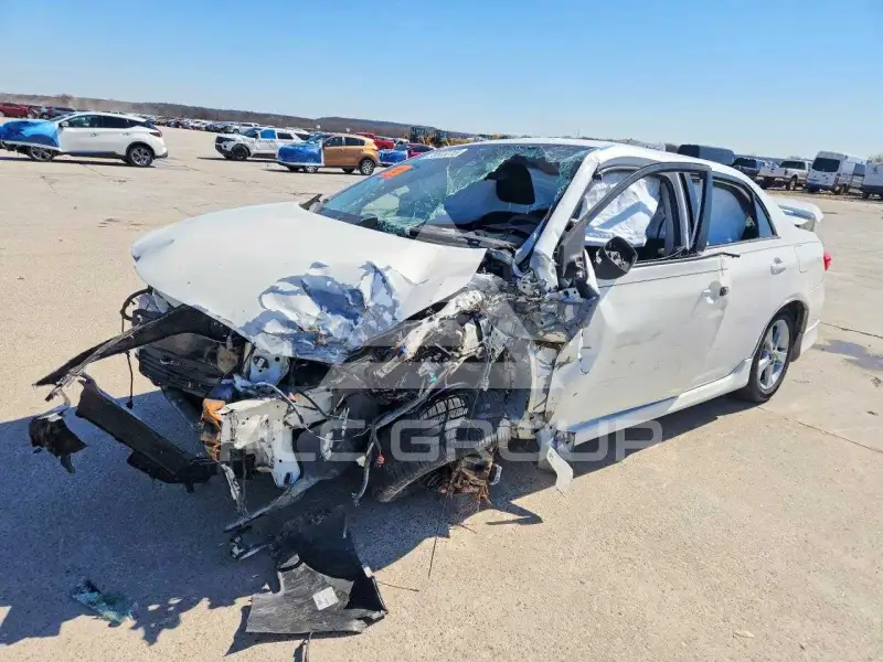 2011 Toyota COROLLA photo