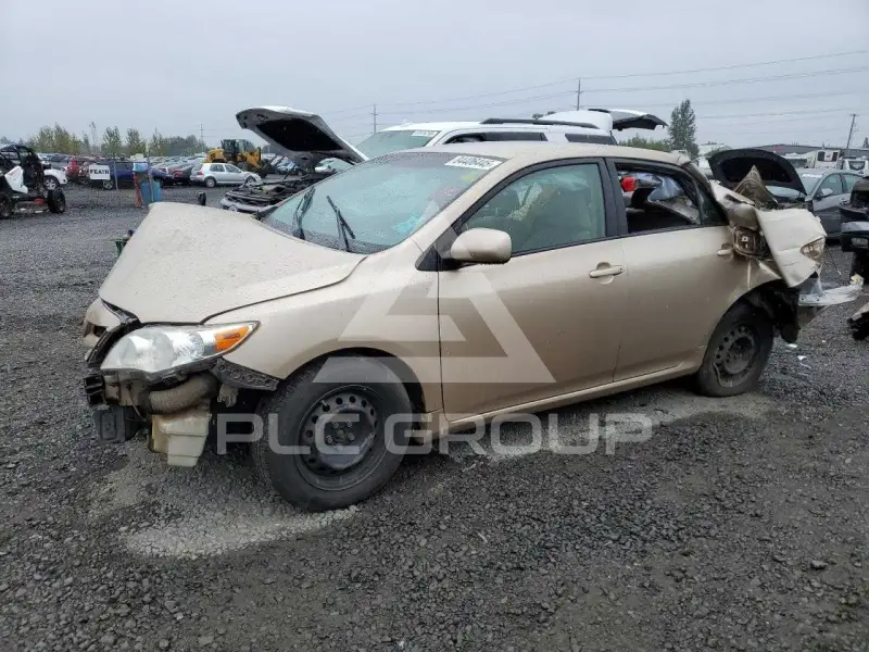 2011 Toyota COROLLA photo