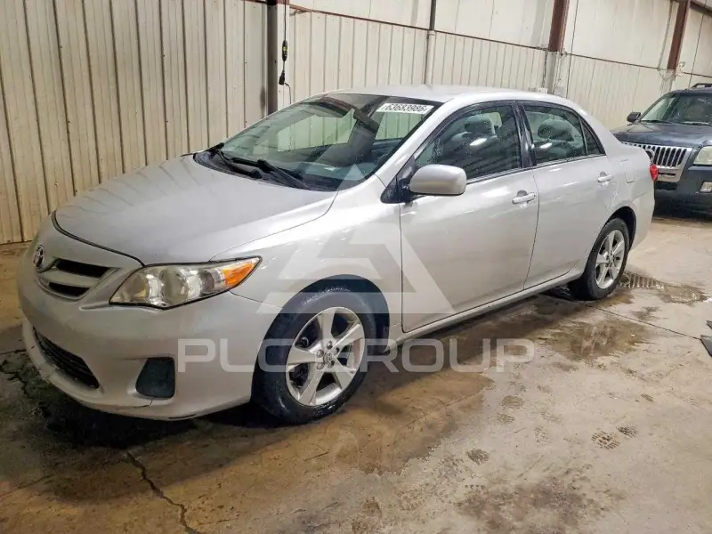2011 Toyota COROLLA фото