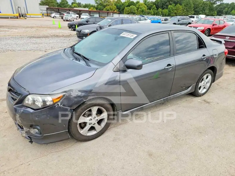 2011 Toyota COROLLA фото