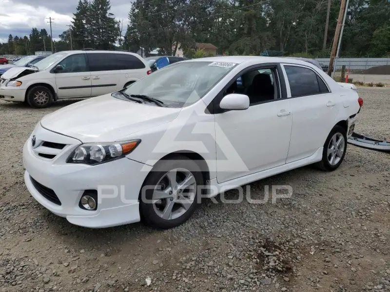 2011 Toyota COROLLA фото