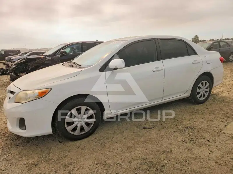 2011 Toyota COROLLA photo