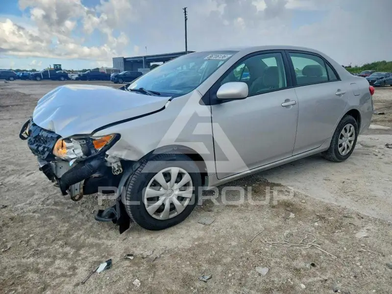 2011 Toyota COROLLA фото