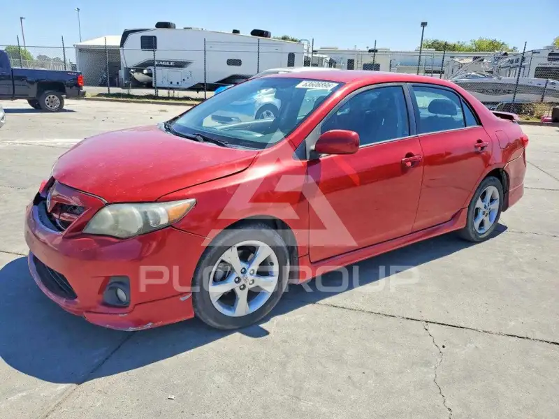 2011 Toyota COROLLA фото