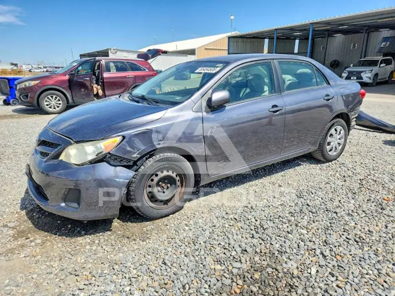 2011 Toyota COROLLA фото