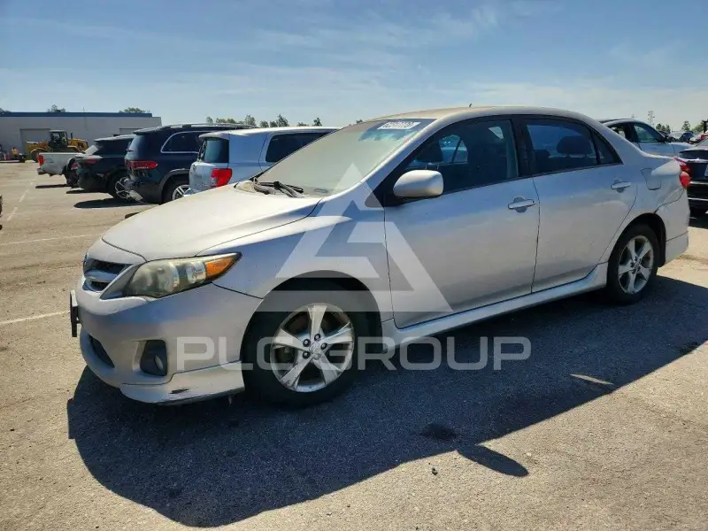 2011 Toyota COROLLA photo