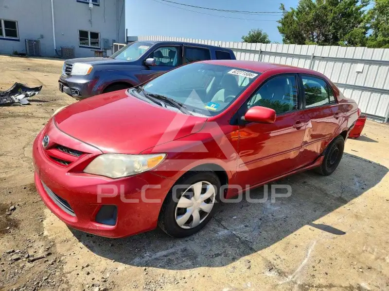 2011 Toyota COROLLA фото