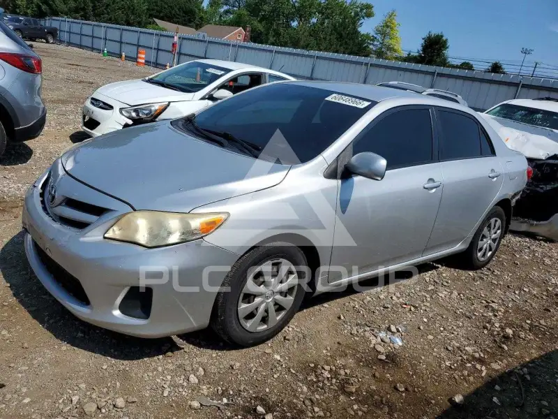 2011 Toyota COROLLA photo