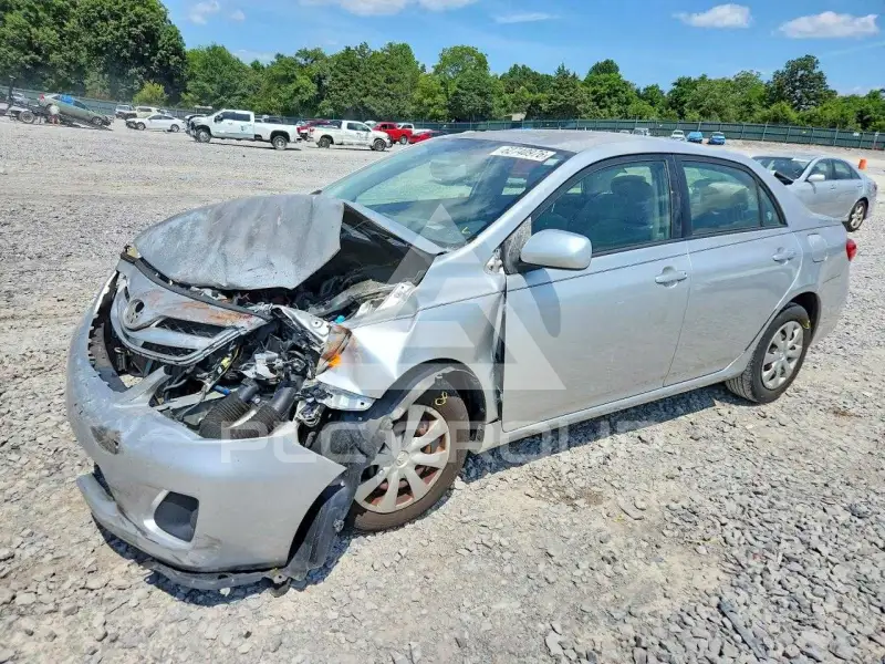 2011 Toyota COROLLA photo