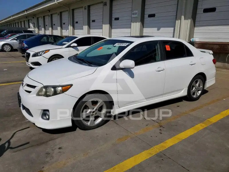2011 Toyota COROLLA photo