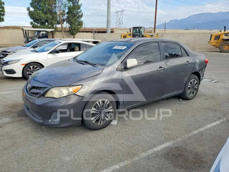 2011 Toyota COROLLA photo