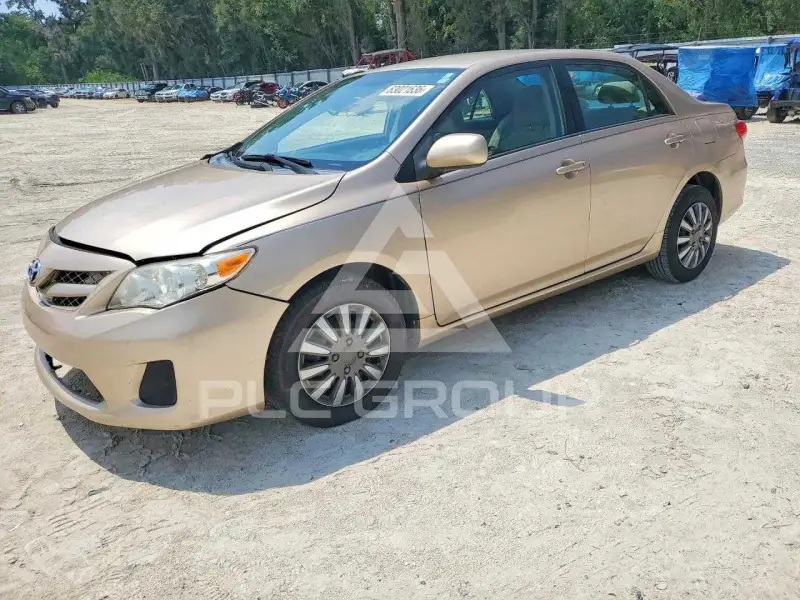 2011 Toyota COROLLA фото