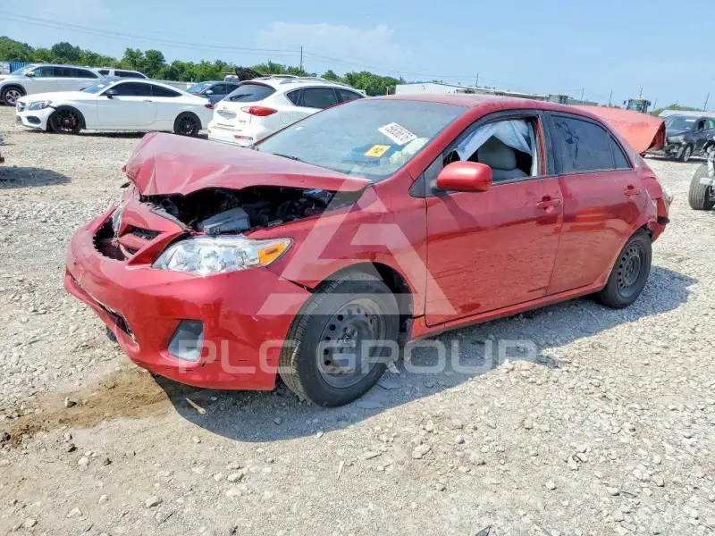 2011 Toyota COROLLA фото