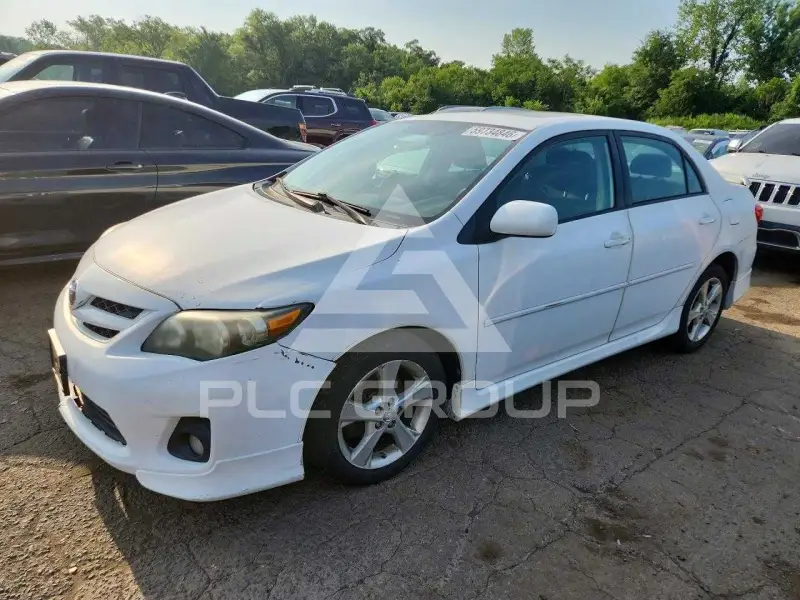 2011 Toyota COROLLA фото