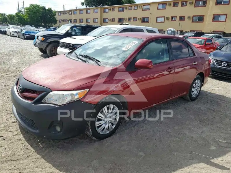 2011 Toyota COROLLA фото