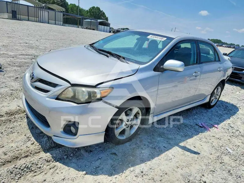 2011 Toyota COROLLA фото