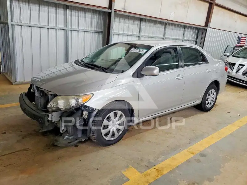 2011 Toyota COROLLA фото