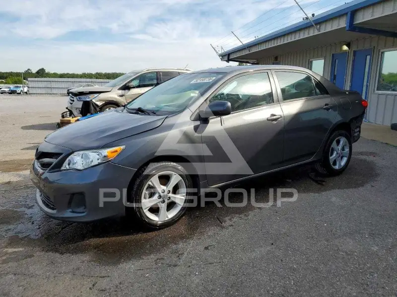 2011 Toyota COROLLA photo