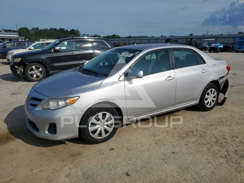 2011 Toyota COROLLA фото