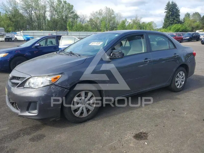 2011 Toyota COROLLA photo