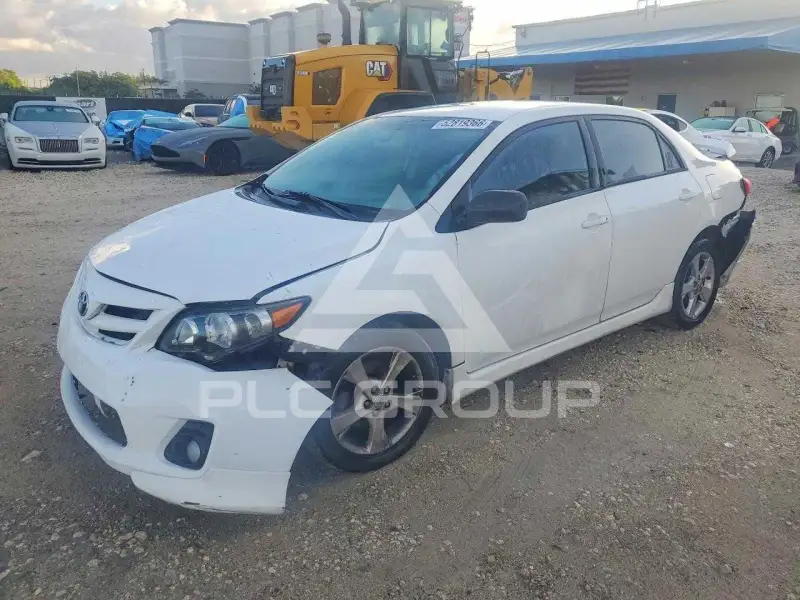 2011 Toyota COROLLA photo
