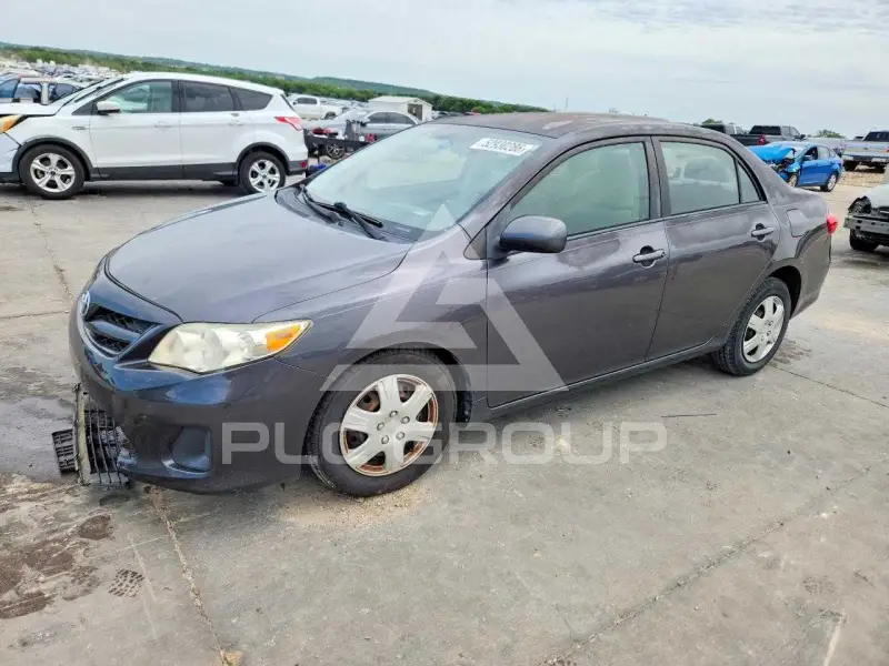 2011 Toyota COROLLA фото