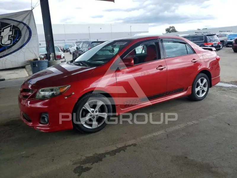 2011 Toyota COROLLA фото