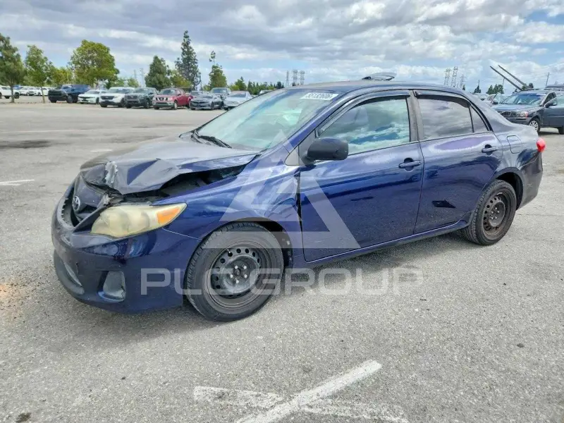 2011 Toyota COROLLA фото