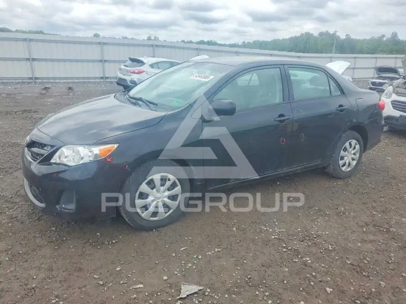 2011 Toyota COROLLA фото