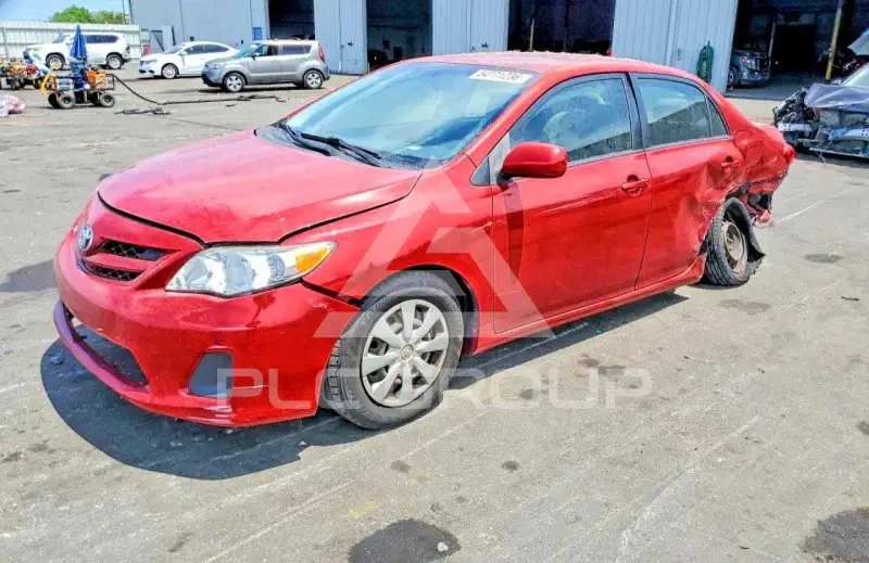 2011 Toyota COROLLA фото