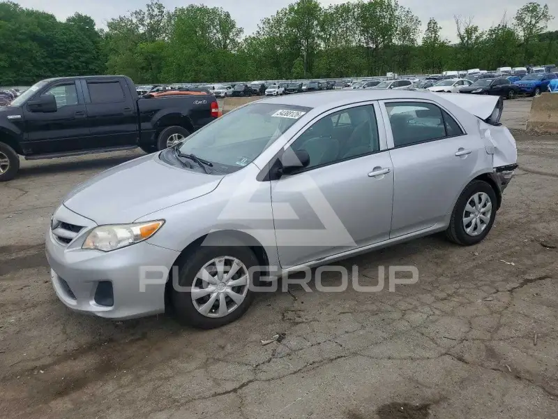 2011 Toyota COROLLA photo
