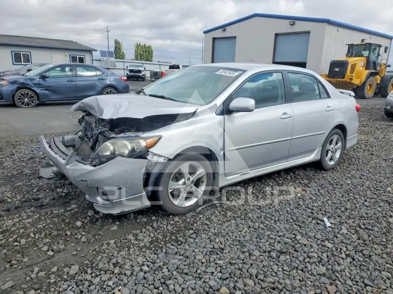 2011 Toyota COROLLA фото