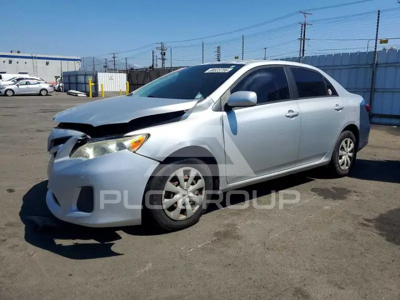 2011 Toyota COROLLA photo