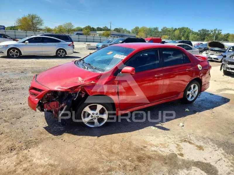 2011 Toyota COROLLA фото