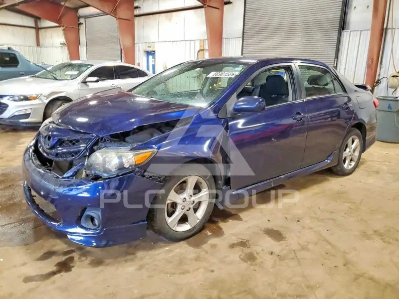 2011 Toyota COROLLA фото