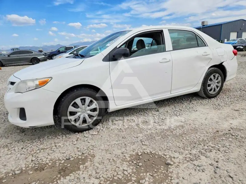 2011 Toyota COROLLA photo