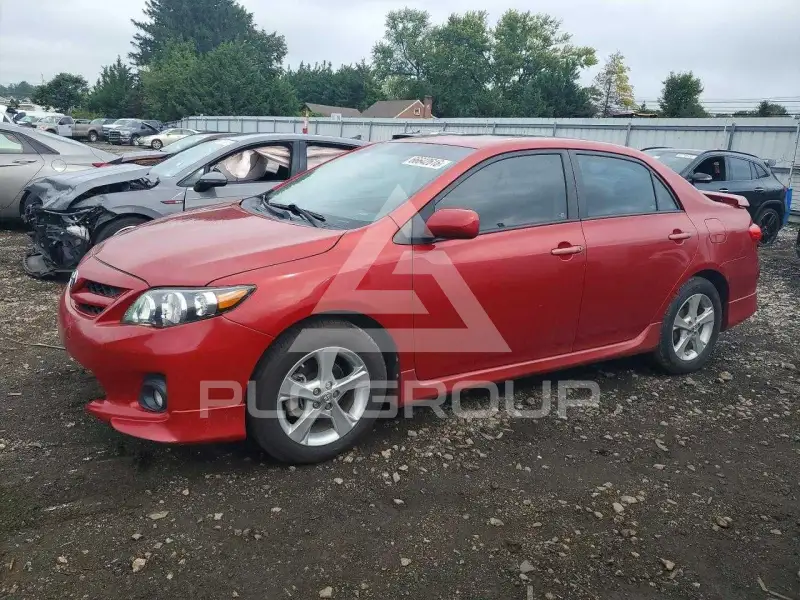 2011 Toyota COROLLA фото